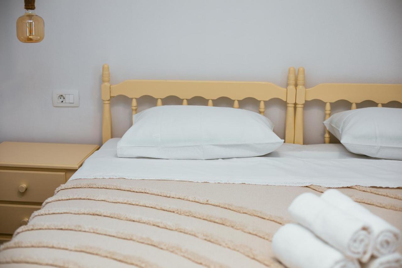 Barbarossa Apartment Sveti Filip i Jakov Bagian luar foto
